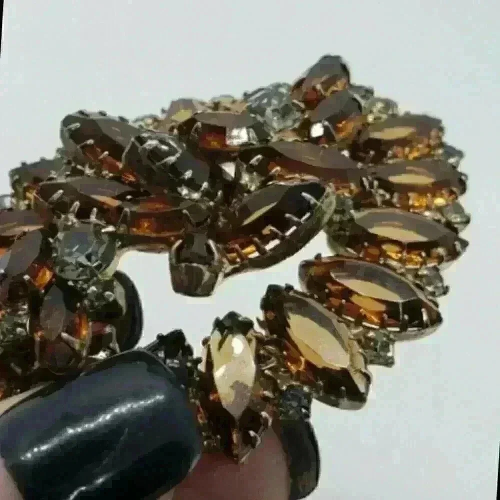 Vintage Juliana Big Rhinestone Brooch Brown & Clear Layered confirmed